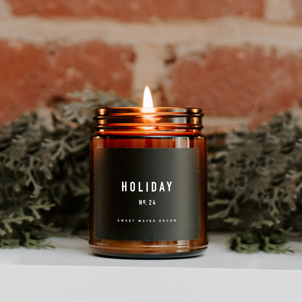 Holiday Soy Candle - Amber Jar - 9 oz