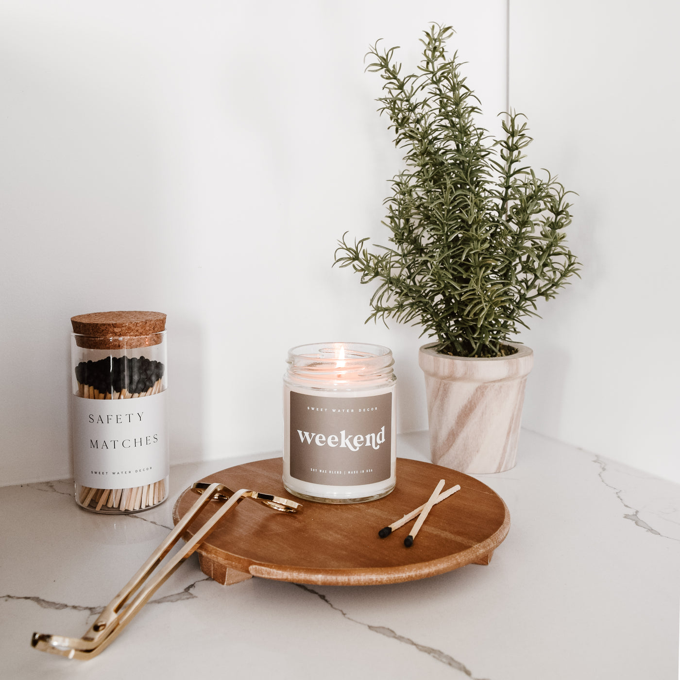 Weekend Soy Candle - Clear Jar - 9 oz